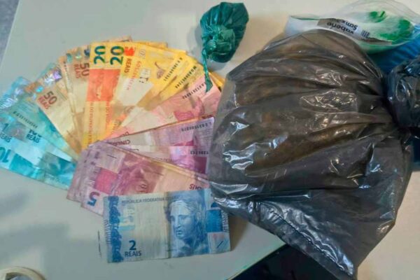 Polícia Militar apreende drogas e detém homem em residência investigada por tráfico em Ouro Preto do Oeste