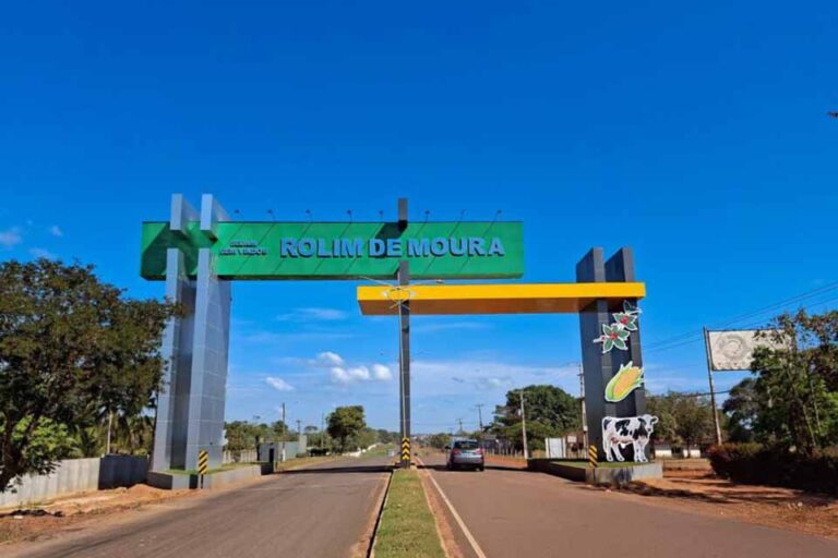 Mais de 3 mil vagas de emprego são disponibilizadas em Rondônia; 54 para Auxiliar de Produção em Rolim de Moura