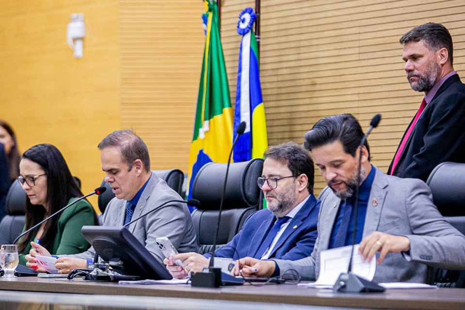 <div style="
                font-size: 18px;
                font-weight: bold;
                color: #0073aa;
                margin-bottom: 5px;
                text-transform: uppercase;
            ">ORçAMENTO</div>Assembleia Legislativa aprova cerca de R$ 3 milhões para a Defensoria Pública de Rondônia