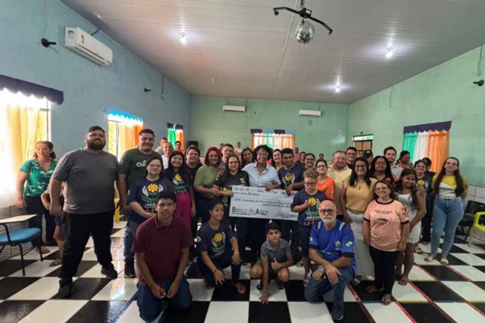 <div style="
                font-size: 18px;
                font-weight: bold;
                color: #0073aa;
                margin-bottom: 5px;
                text-transform: uppercase;
            ">EMENDA PARLAMENTAR</div>Apae de Itapuã do Oeste recebe R$ 100 mil destinados pela deputada Sílvia Cristina