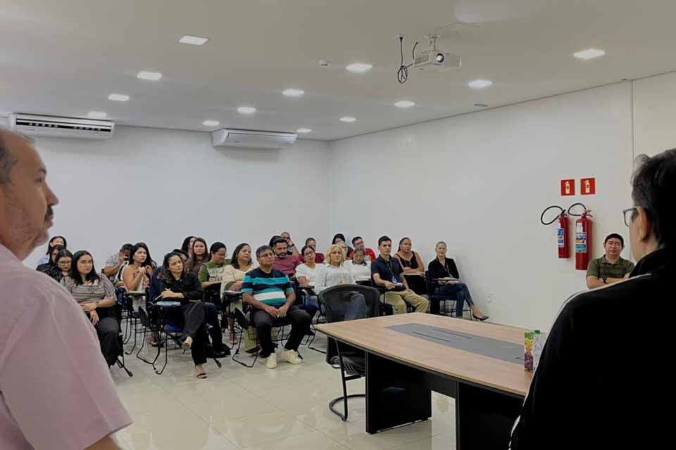 <div style="
                font-size: 18px;
                font-weight: bold;
                color: #0073aa;
                margin-bottom: 5px;
                text-transform: uppercase;
            ">ALINHAMENTO</div>Prefeitura orienta secretarias de Porto Velho sobre encerramento financeiro de 2025