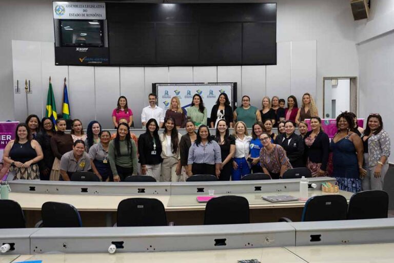 Alero encerra campanha internacional com debate sobre trabalho decente e direitos das mulheres