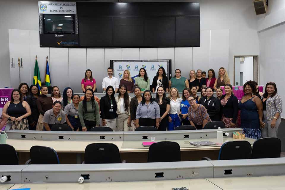 <div style="
                font-size: 18px;
                font-weight: bold;
                color: #0073aa;
                margin-bottom: 5px;
                text-transform: uppercase;
            ">DIREITOS DAS MULHERES</div>Alero encerra campanha internacional com debate sobre trabalho decente e direitos das mulheres