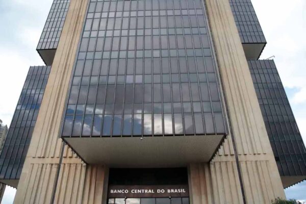 Entidades do setor financeiro defendem autonomia do Banco Central na liquidação do Banco Master