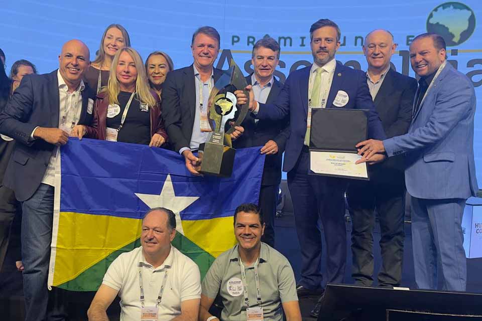 <div style="
                font-size: 18px;
                font-weight: bold;
                color: #0073aa;
                margin-bottom: 5px;
                text-transform: uppercase;
            ">CCJ CIDADÃ</div>Assembleia Legislativa de Rondônia recebe prêmio nacional da Unale pelo projeto CCJ Cidadã