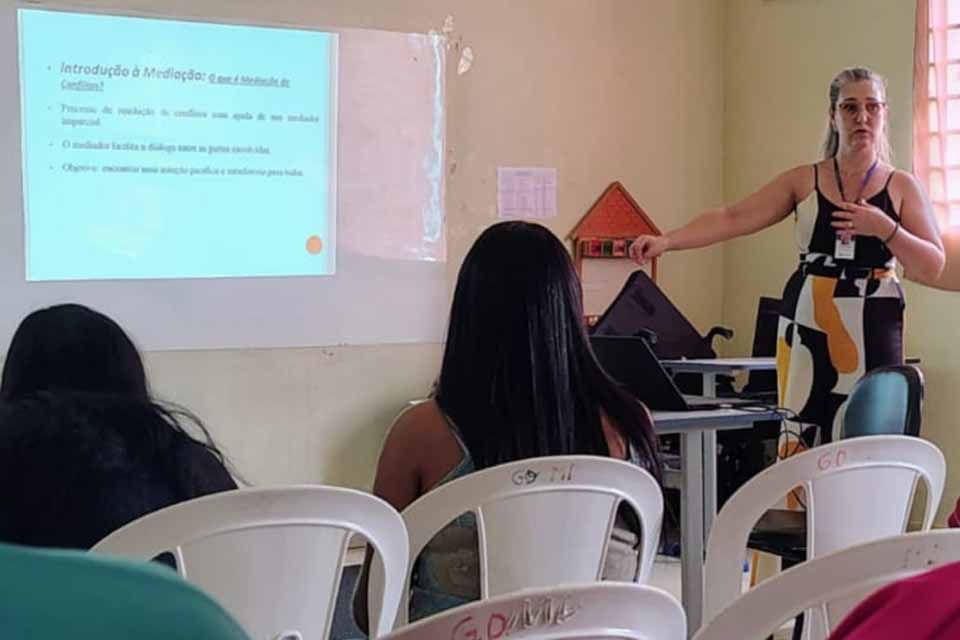 Projeto de Comunicação Não Violenta avança na mediação de conflitos em escola de Vilhena