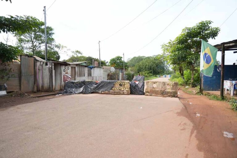 Área do Canal Santa Bárbara segue interditada e Prefeitura reforça alerta por risco de desmoronamento em Porto Velho