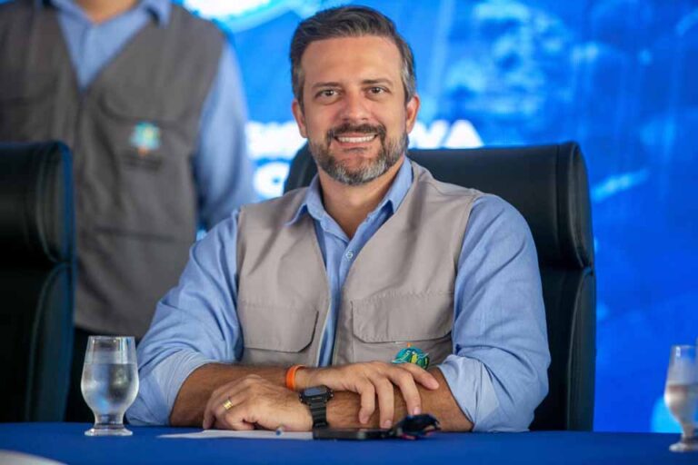 Emenda de R$ 100 mil garante mudas de café clonal para produtores de Cujubim