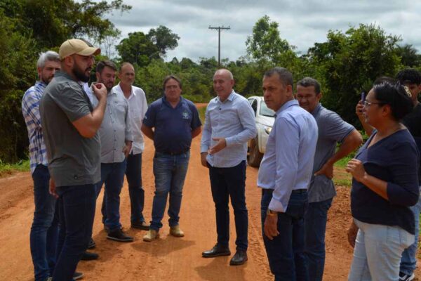 Ponte de concreto no rio Cabixi avança para fase de projeto e futura licitação, diz Ezequiel Neiva