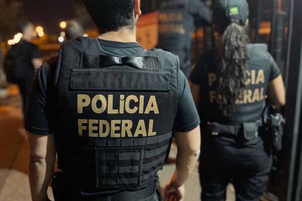 Polícia Federal executa mandados na Operação Yankee 2 sobre migração ilegal