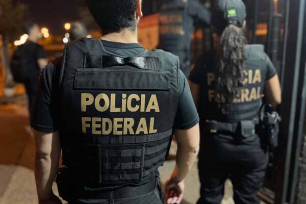 Polícia Federal desencadeia ação contra esquema de migração ilegal com atuação interestadual