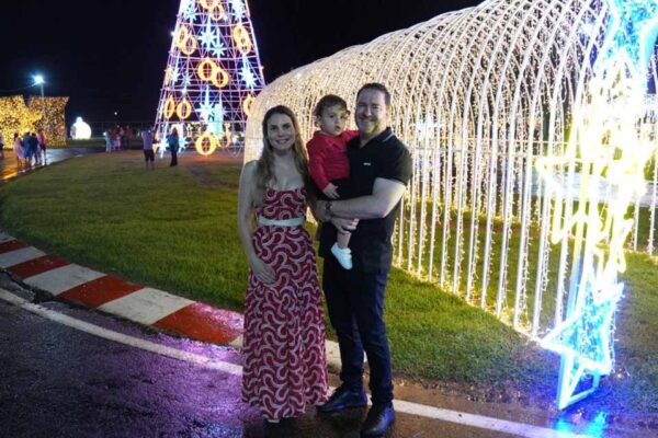 Vila Encantada é inaugurada em Ariquemes com recursos articulados por Alex Redano