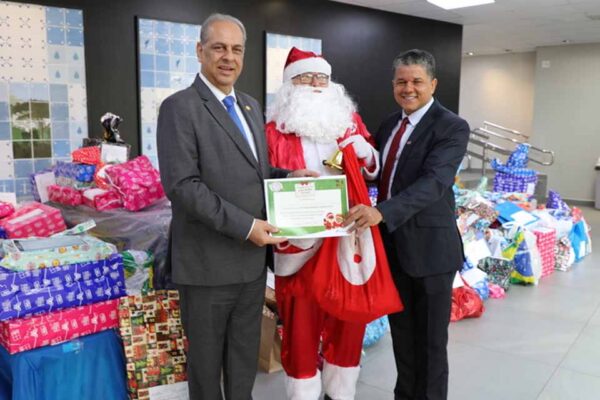 TJRO conclui entrega de quase 800 presentes à Campanha Papai Noel dos Correios em Porto Velho