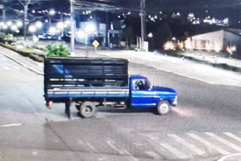 <div style="
                font-size: 18px;
                font-weight: bold;
                color: #0073aa;
                margin-bottom: 5px;
                text-transform: uppercase;
            ">VEÍCULO RECUPERADO</div>Polícia Militar recupera caminhão F-4000 roubado em Ji-Paraná