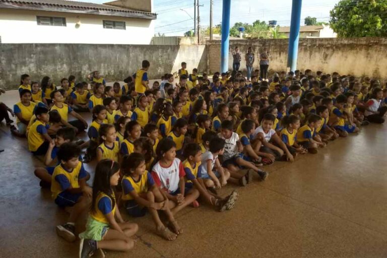 Projeto Aluno Destaque 2025 entrega 1.200 bicicletas a estudantes da rede municipal de Porto Velho