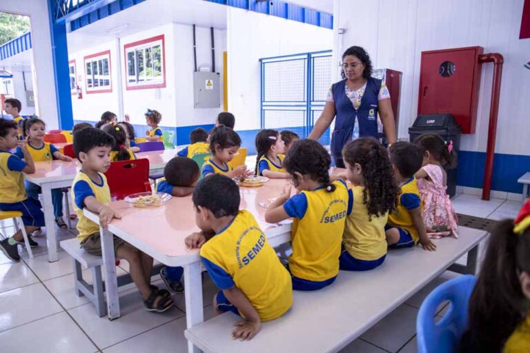 Processo seletivo da Educação de Porto Velho abre inscrições on-line com 165 vagas temporárias