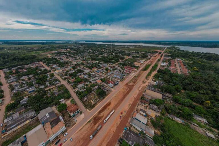 Acordo com Incra acelera regularização de terras federais em Porto Velho