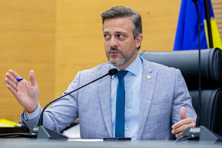 Emenda de Delegado Lucas garante R$ 126 mil para compra de carabinas da Polícia Civil de Rondônia