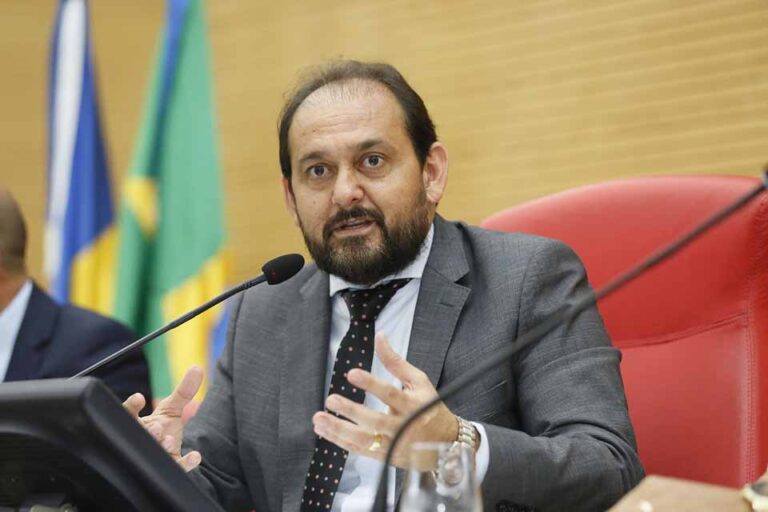 Estado inicia recuperação de ponte na linha 48 em Alvorada do Oeste após solicitação de Laerte Gomes