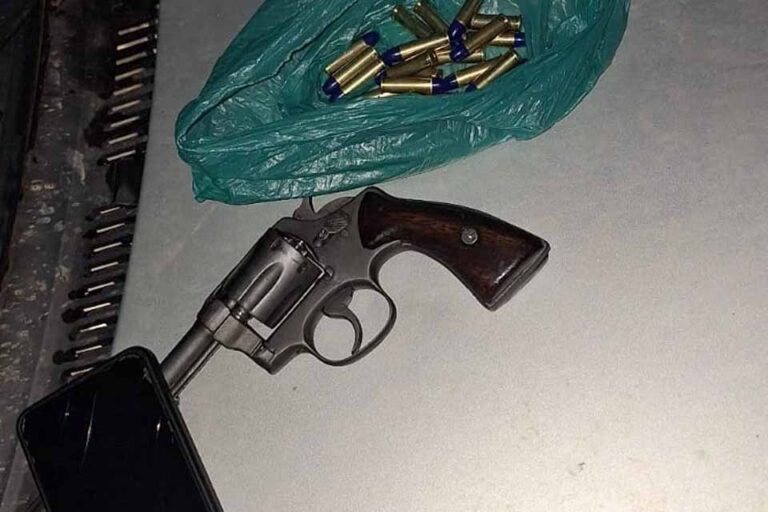 PMRO apreende arma de fogo sem identificação durante abordagem em Rio Crespo