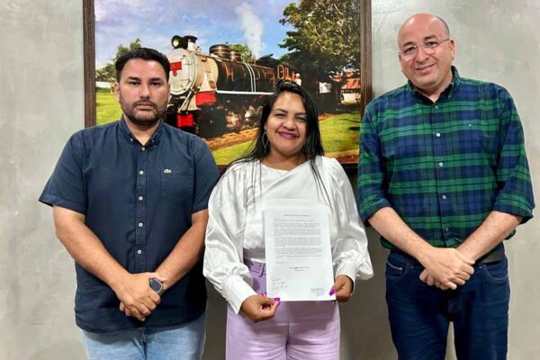 Gedeão do Edvilson Negreiros anuncia mediação da Câmara após requerimento de professores em Porto Velho