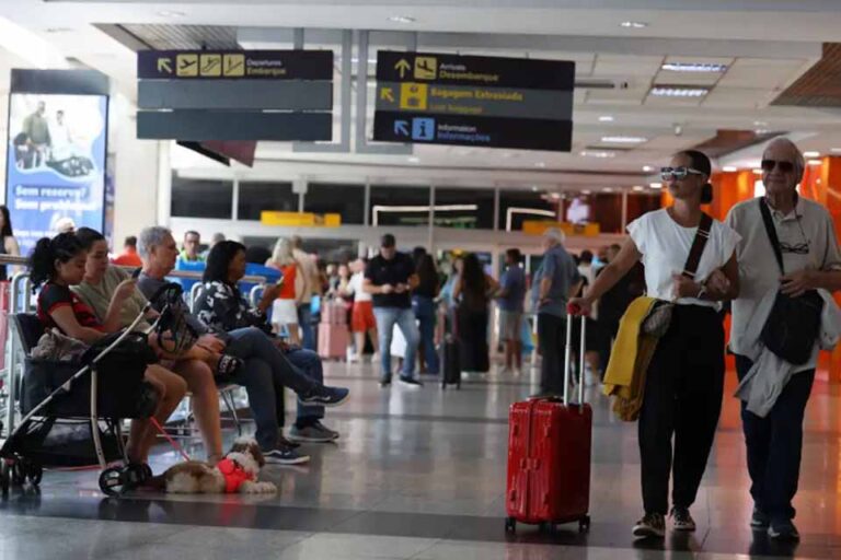 Movimentação aérea no Brasil cresce 9,4% em 2025 e alcança quase 130 milhões de passageiros