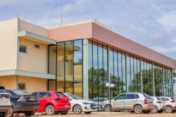 Cemetron ultrapassa 190 mil exames laboratoriais em 2025 e amplia estrutura com novos leitos de UTI