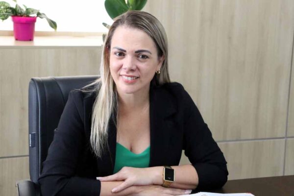 Regularização fundiária em Espigão do Oeste volta à pauta com pedido de Cláudia de Jesus