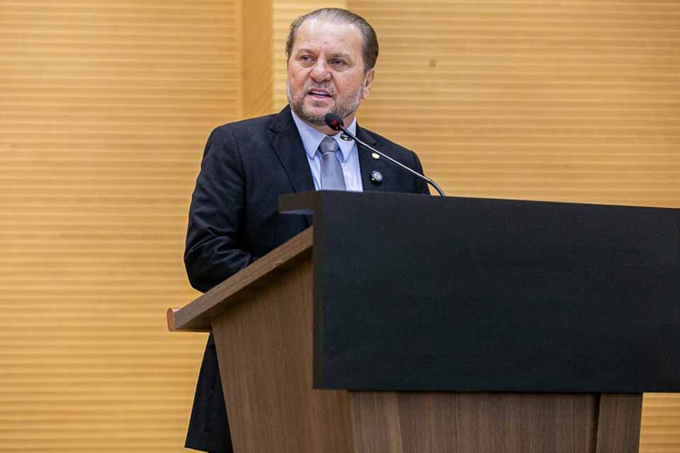 <div style="
                font-size: 18px;
                font-weight: bold;
                color: #0073aa;
                margin-bottom: 5px;
                text-transform: uppercase;
            ">ASSISTÊNCIA SOCIAL</div>Cirone Deiró defende inclusão de pacientes em tratamento fora do domicílio no Programa Prato Fácil