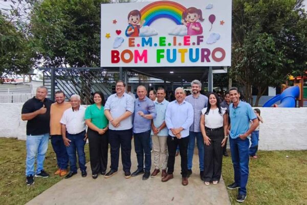Deputado Ezequiel Neiva entrega nova Escola Bom Futuro em Machadinho e anuncia mais de R$ 3 milhões em investimentos na educação