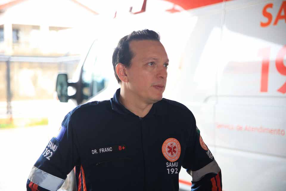 <div style="
                font-size: 18px;
                font-weight: bold;
                color: #0073aa;
                margin-bottom: 5px;
                text-transform: uppercase;
            ">SEGURANÇA</div>Prefeitura de Porto Velho orienta sobre riscos ao usar celular durante o carregamento