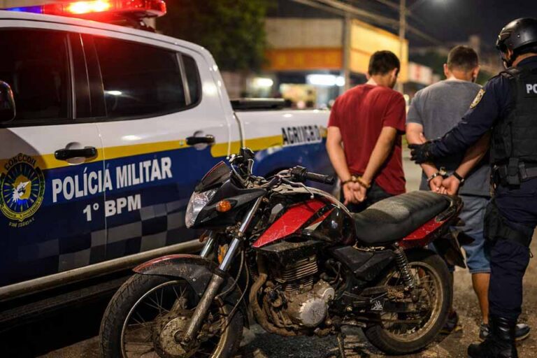 Motocicleta furtada é recuperada pela PM após perseguição na região central de Porto Velho