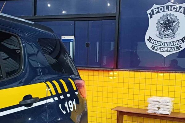 PRF apreende anfetaminas e drogas durante fiscalização na BR-364 em Vilhena