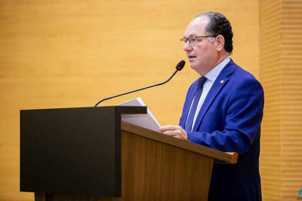 Pedro Fernandes critica cobrança de pedágio na BR-364 e aponta impactos para usuários em Rondônia