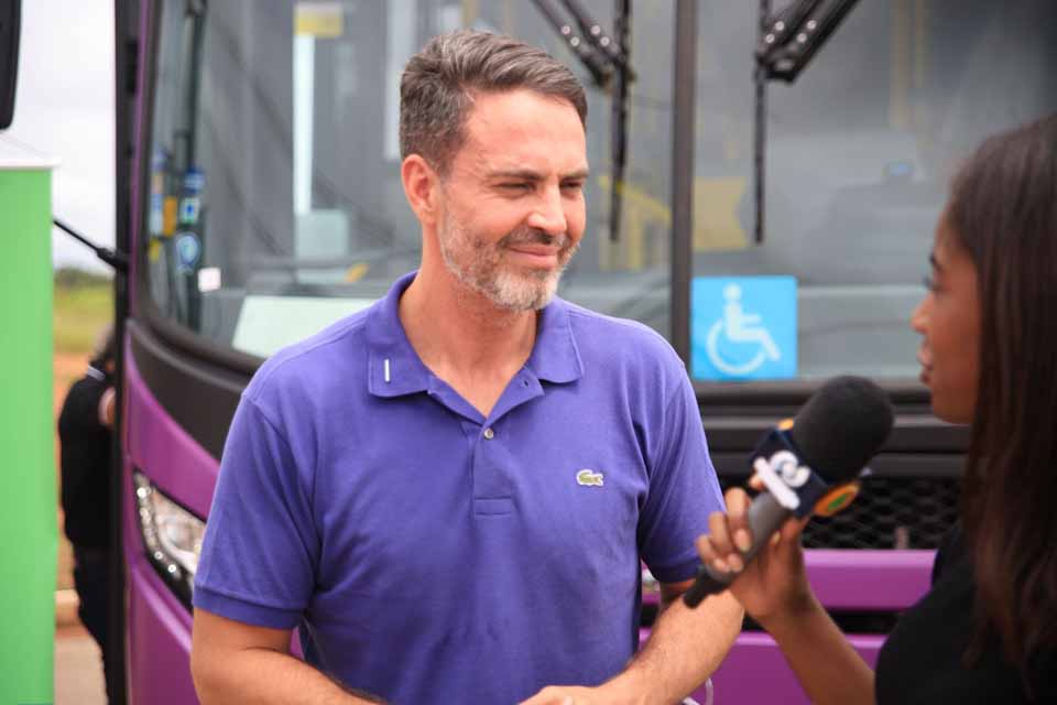 <div style="
                font-size: 18px;
                font-weight: bold;
                color: #0073aa;
                margin-bottom: 5px;
                text-transform: uppercase;
            ">TRANSPORTE PÚBLICO</div>Porto Velho inicia 2026 com reforço de 51 ônibus novos e tarifa de R$ 3, a menor entre capitais