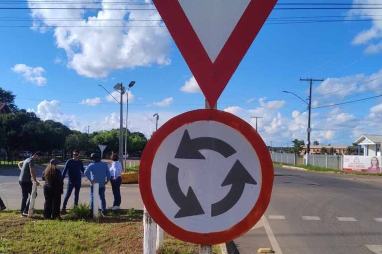 Governo de Rondônia aplica R$ 6,1 milhões em sinalização viária em três municípios