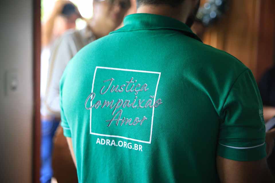 <div style="
                font-size: 18px;
                font-weight: bold;
                color: #0073aa;
                margin-bottom: 5px;
                text-transform: uppercase;
            ">ASSISTÊNCIA SOCIAL</div>Porto Velho mantém rede estruturada de acolhimento a migrantes e refugiados com apoio social e integração ao trabalho