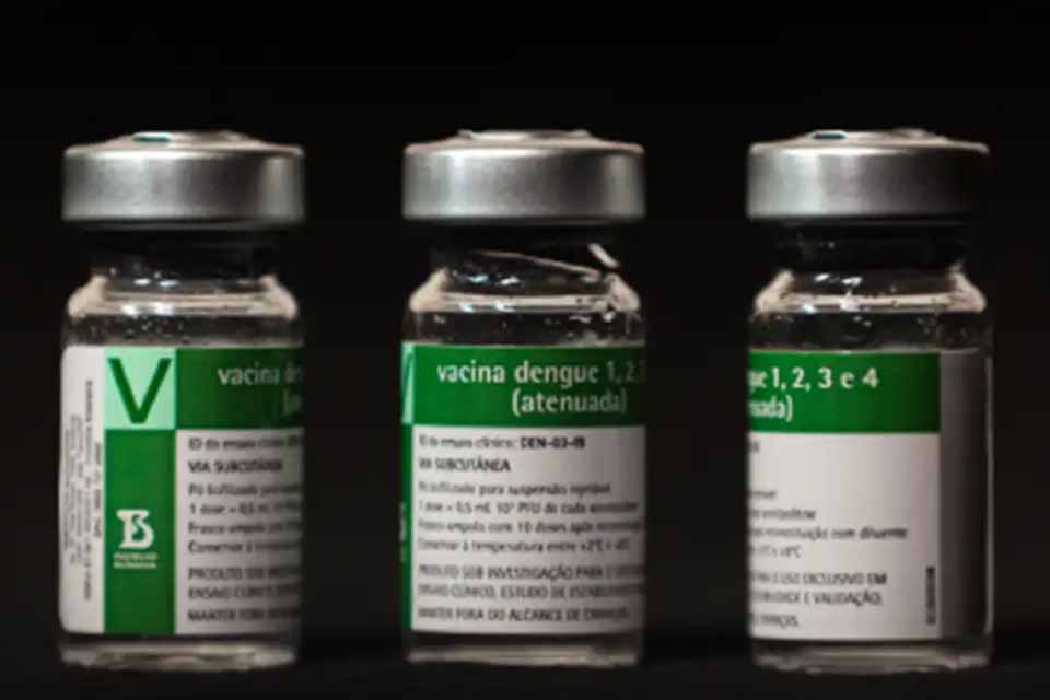 <div style="
                font-size: 18px;
                font-weight: bold;
                color: #0073aa;
                margin-bottom: 5px;
                text-transform: uppercase;
            ">DENGUE NO BRASIL</div>Vacina da dengue do Butantan começa a ser aplicada pelo SUS em cidades piloto a partir de 17 de janeiro