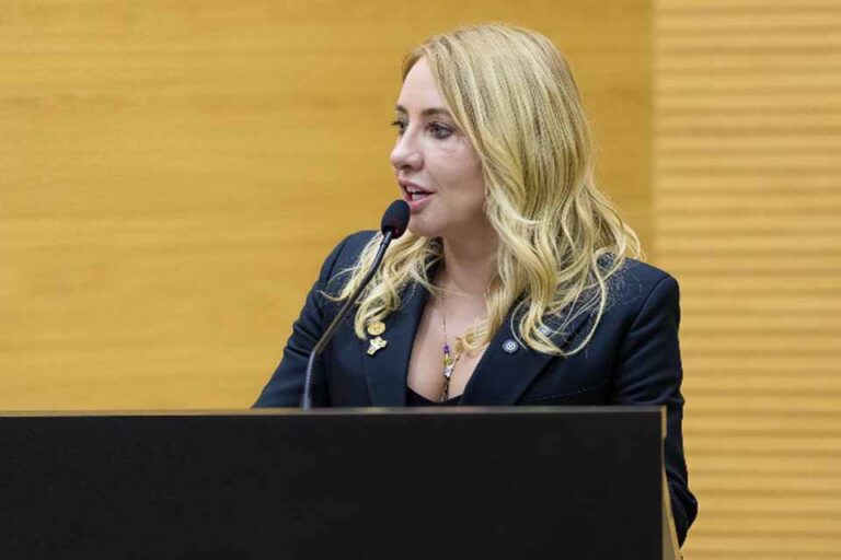 Ieda Chaves propõe convênio para ampliar e modernizar unidade de saúde em Candeias do Jamari