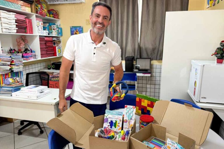 Prefeitura de Porto Velho distribui kits adaptados para alunos neurodivergentes da rede municipal