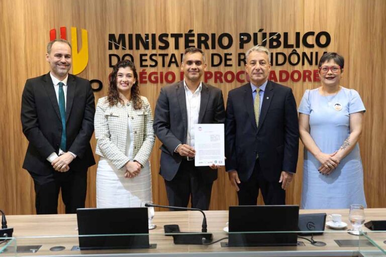MPRO, TJRO e defensorias firmam protocolo para rede de proteção a órfãos em Rondônia