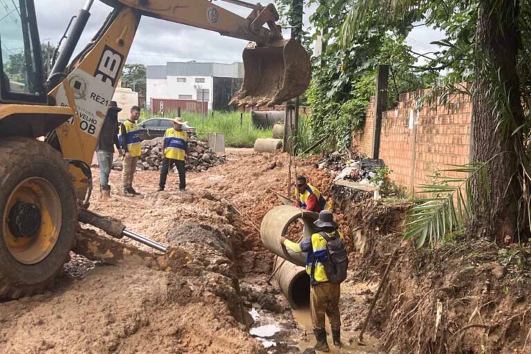 Obra de drenagem na Rua Fortuna reduz alagamentos no bairro Floresta, em Porto Velho