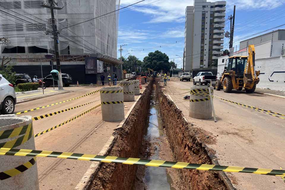 <div style="
                font-size: 18px;
                font-weight: bold;
                color: #0073aa;
                margin-bottom: 5px;
                text-transform: uppercase;
            ">INFRAESTRUTURA URBANA</div>Prefeitura executa nova drenagem na avenida Lauro Sodré para conter alagamentos no bairro Olaria