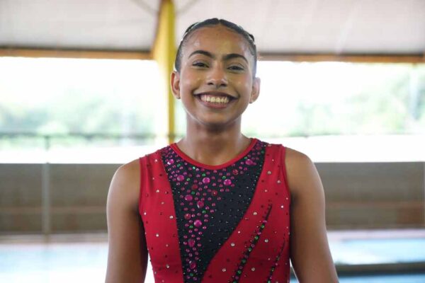 Dia do Atleta destaca trajetória de July Maciel e impacto do projeto Construindo Campeões em Porto Velho