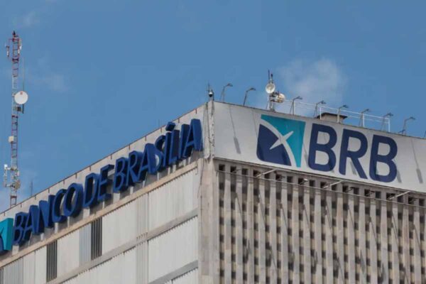 GDF propõe usar imóveis públicos como garantia para capitalizar o BRB