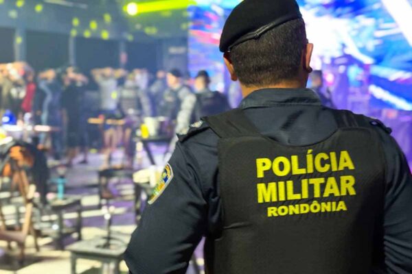 Operação Guardiões da Juventude aborda 150 pessoas e retira 20 menores de boates em Ji-Paraná