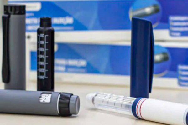 Anvisa reforça controle sobre canetas emagrecedoras e alerta para risco de pancreatite