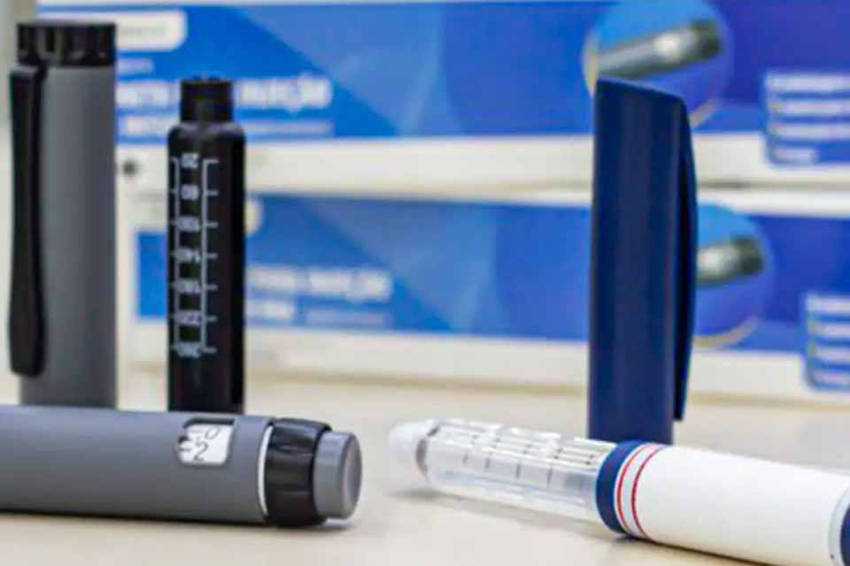 <div style="
                font-size: 18px;
                font-weight: bold;
                color: #0073aa;
                margin-bottom: 5px;
                text-transform: uppercase;
            ">CANETAS EMAGRECEDORAS</div>Anvisa reforça controle sobre canetas emagrecedoras e alerta para risco de pancreatite