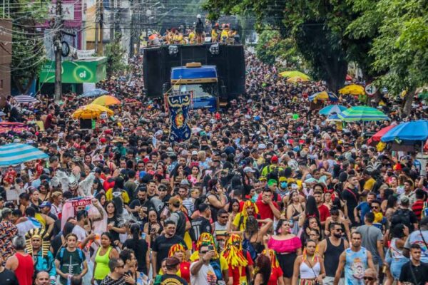 Carnaval impulsiona turismo, economia e preservação cultural em Rondônia
