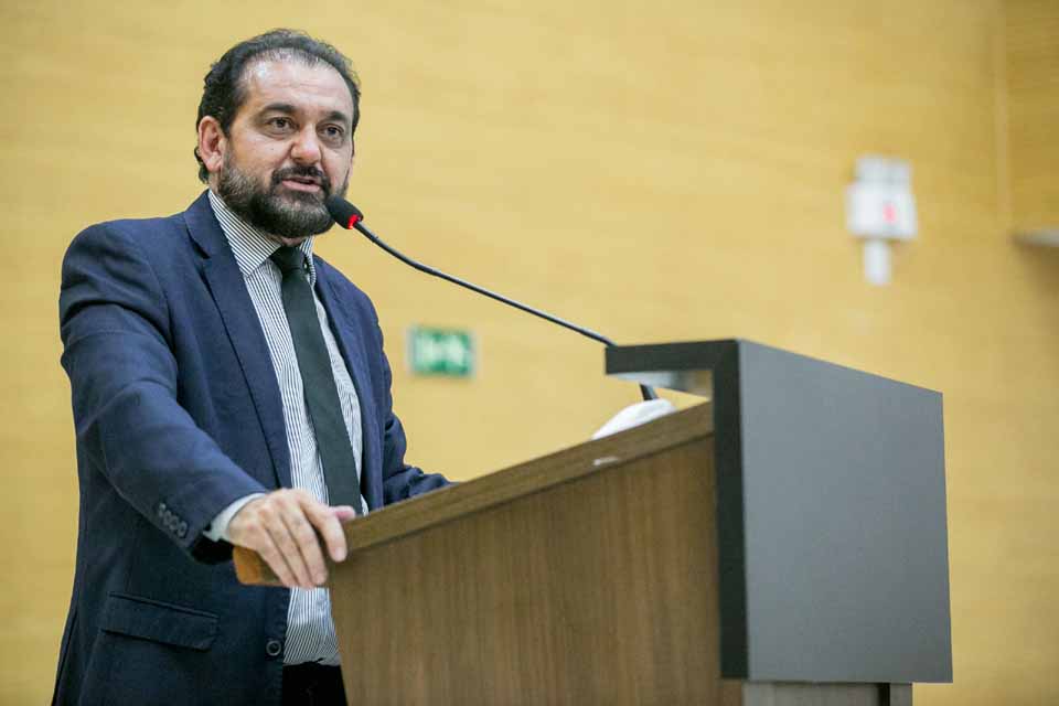 <div style="
                font-size: 18px;
                font-weight: bold;
                color: #0073aa;
                margin-bottom: 5px;
                text-transform: uppercase;
            ">TELECIRURGIA</div>Hospital de Amor recebe R$ 10 milhões para implantar cirurgia robótica com telecirurgia em Rondônia